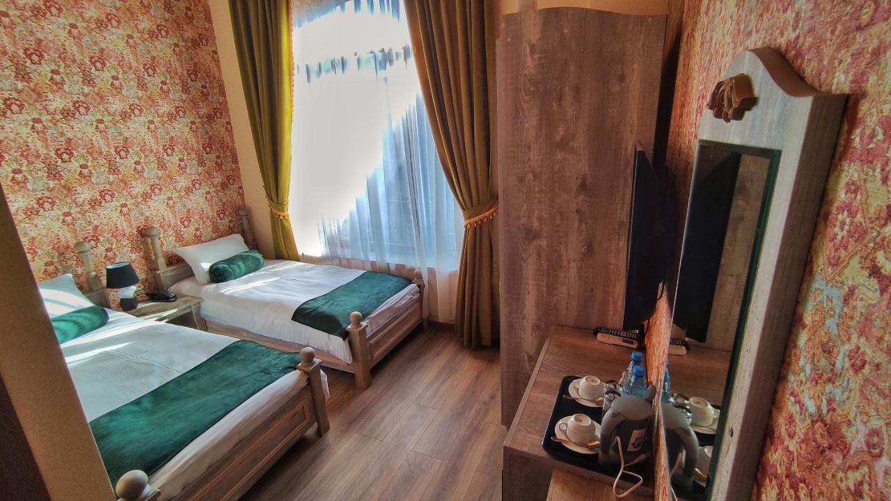 Old Town Sheki Hotel Exterior foto