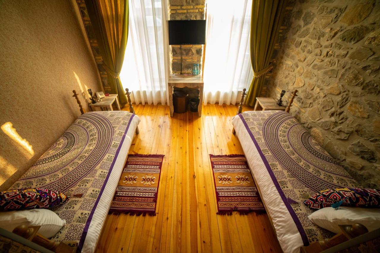 Old Town Sheki Hotel Exterior foto